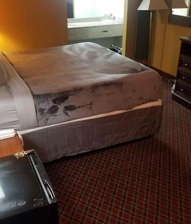 Hotel 2 Queen Beds Hotel Room 212 Booking Stillwater Eksteriør bilde